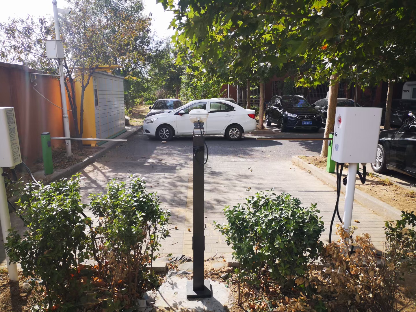 充電樁車位智能化管理-汽車充電樁_充電樁生產_充電樁廠家_深圳耀萊充新能源科技有限公司